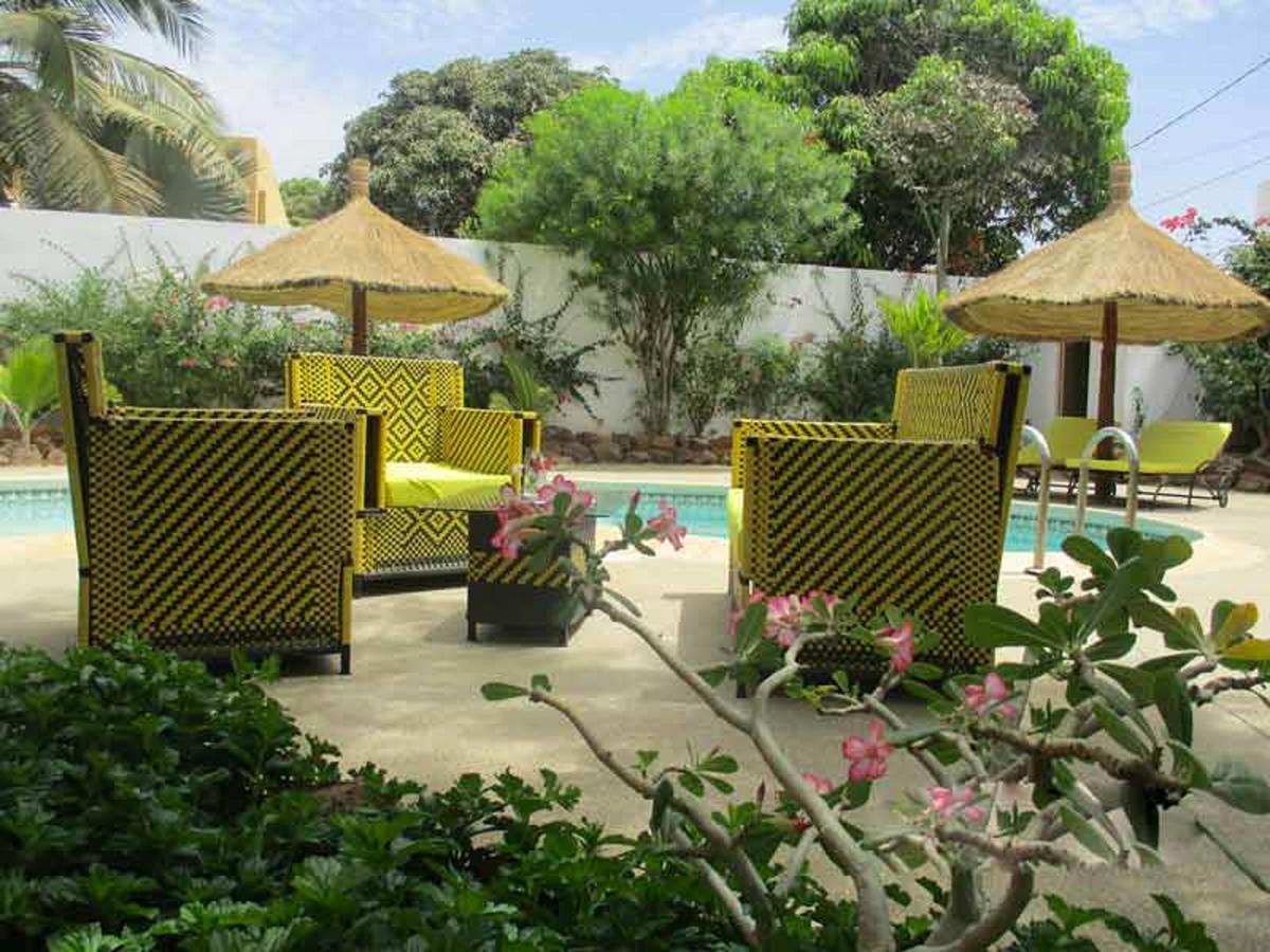 Hotel Le Lion Dort Somone Exterior foto